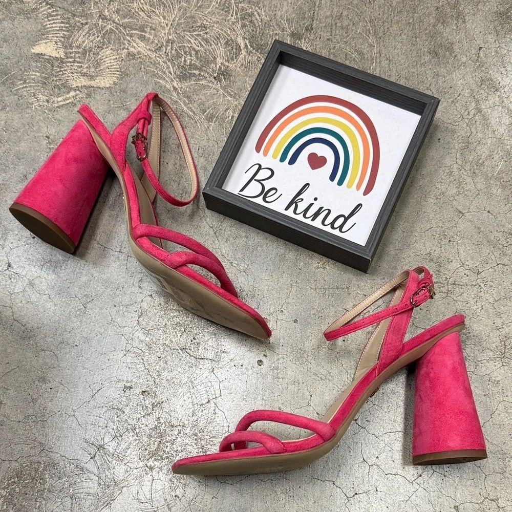 * Sam Edelman Kia block heel sandal in fuchsia suede